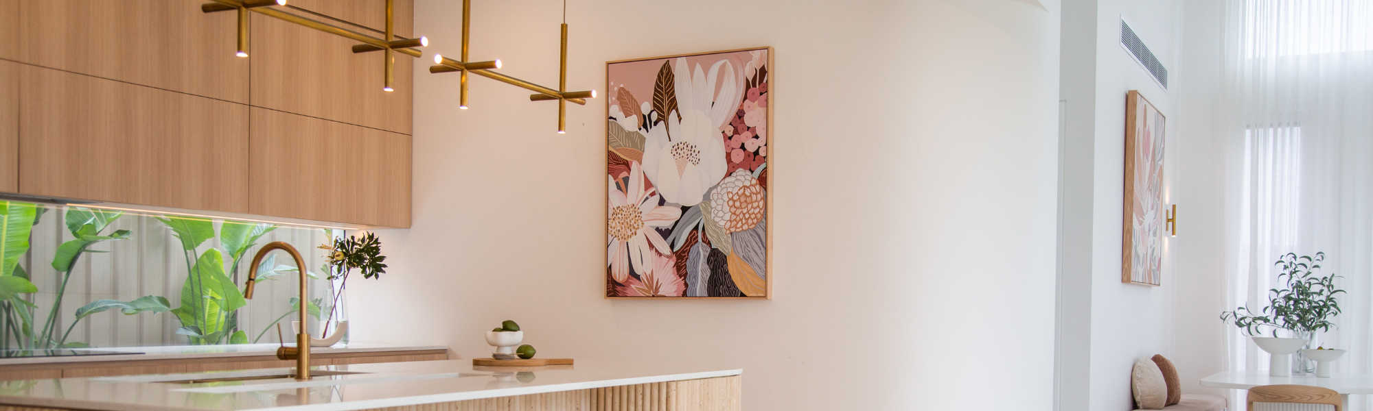 Creating Mood with Colour: A Guide to 2024 and 2025 Artistic Colour Trends for Your Home